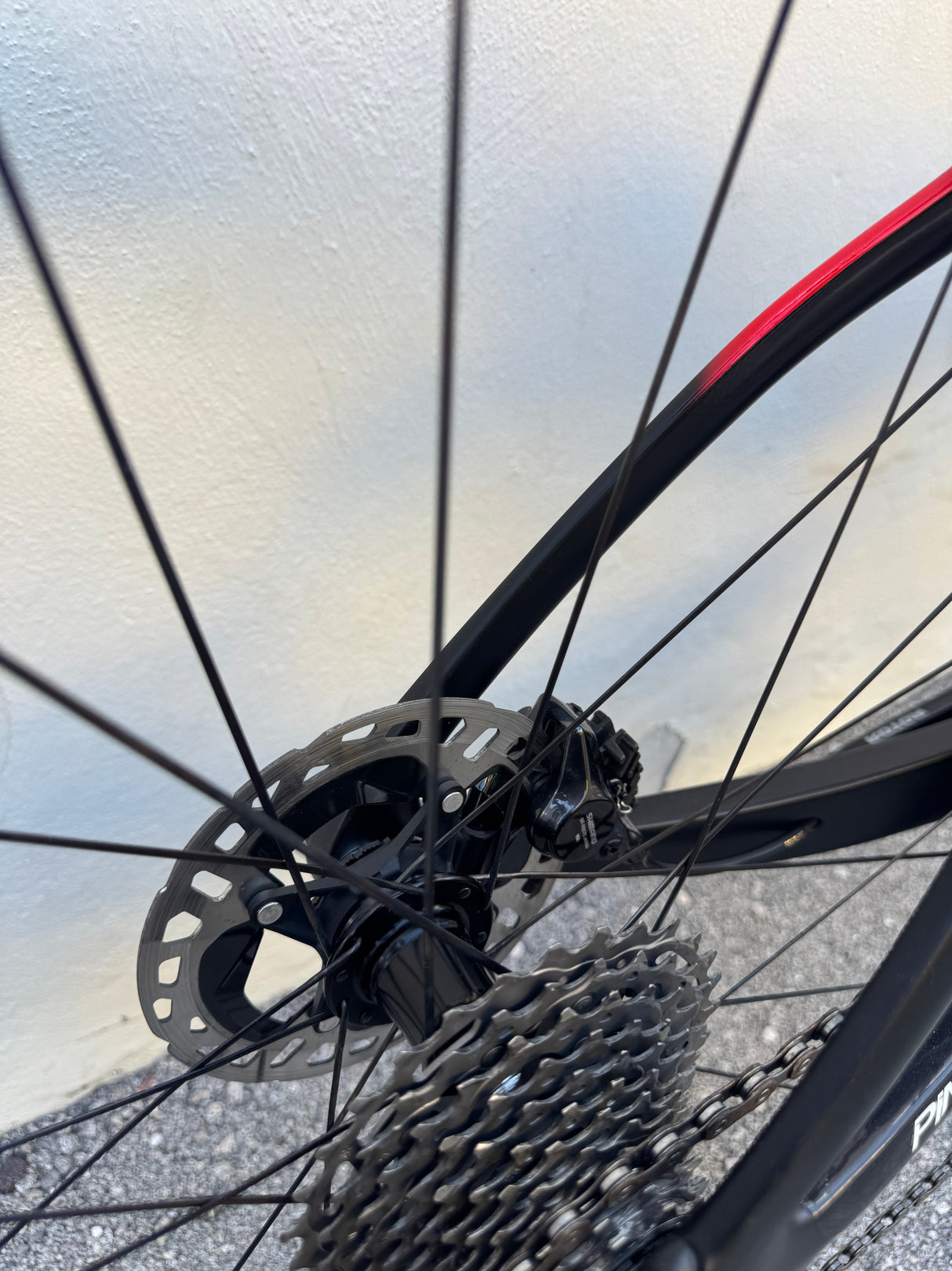 2022 Pinarello Dogma F B611 Red- DuraAce Di2- Princeton Peak 4550 - 53  Pre-Owned