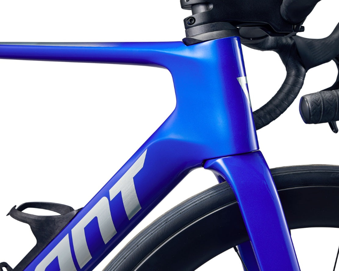 Giant Propel Advanced 1 SRAM Rival eTap AXS 12 Speed Carbon Road Bike